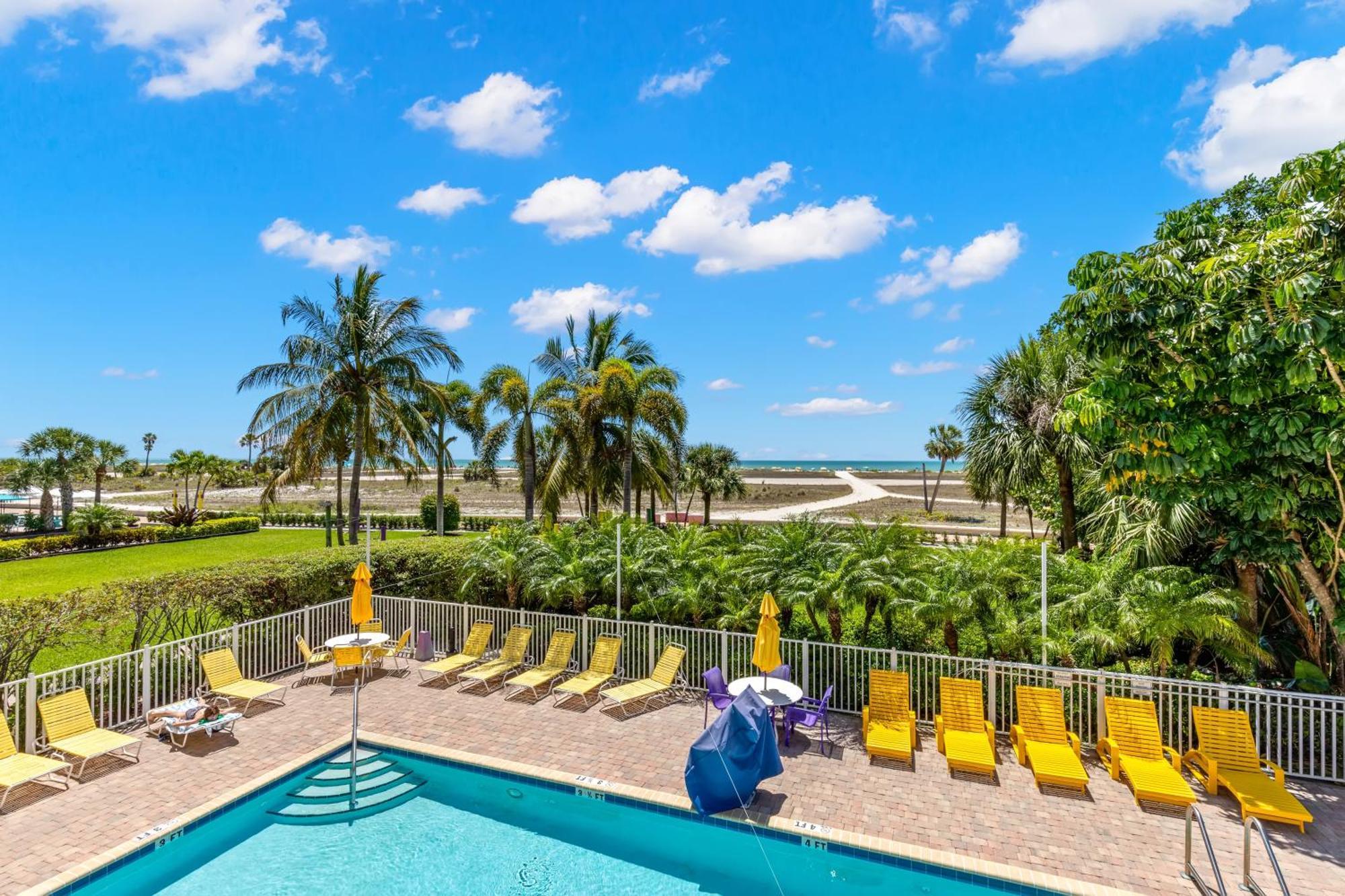 South Beach Oceanfront Resort St. Pete Beach Oda fotoğraf