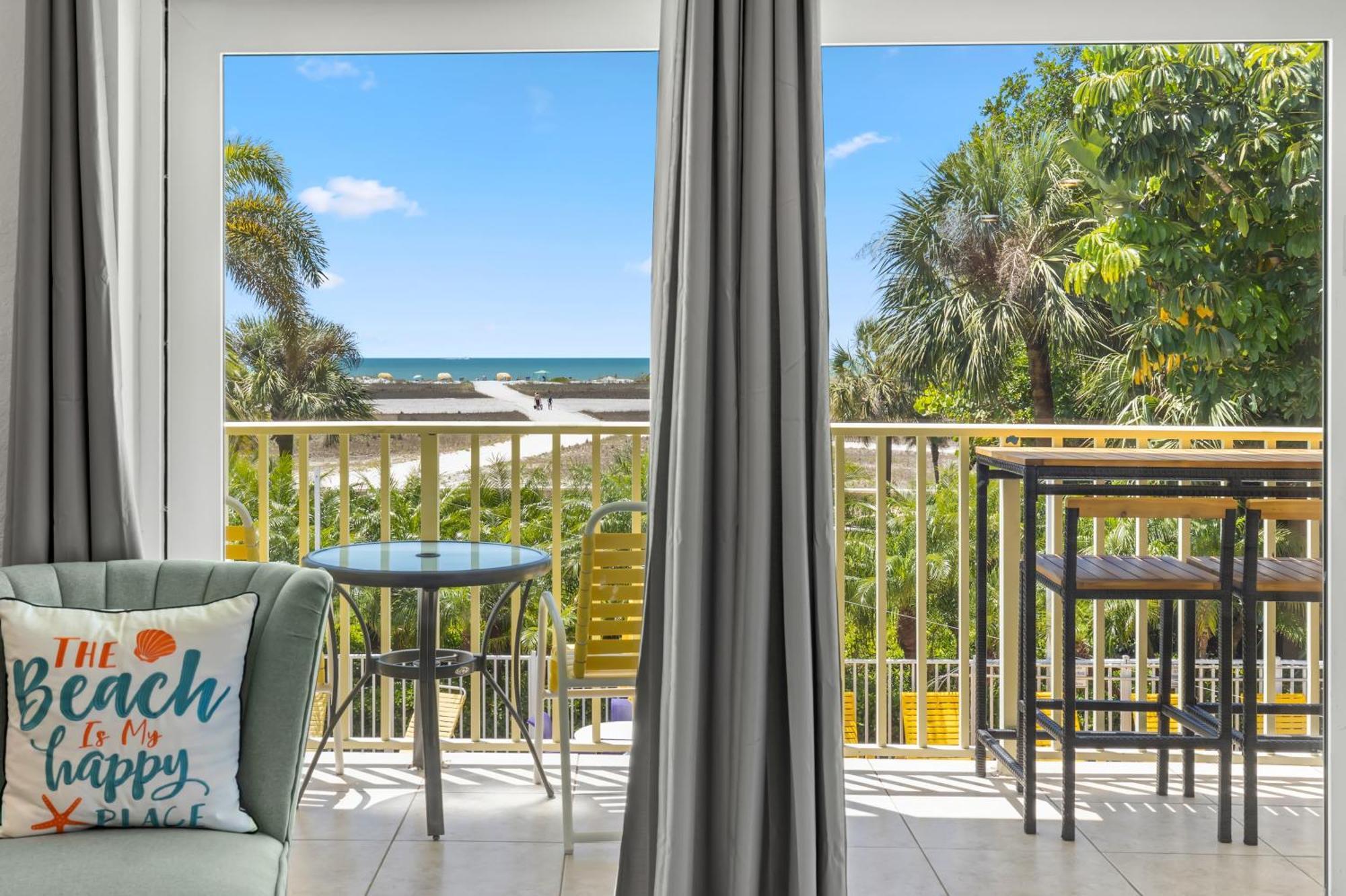South Beach Oceanfront Resort St. Pete Beach Oda fotoğraf