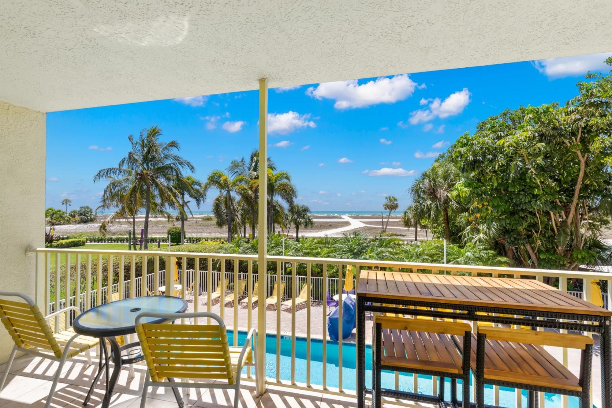 South Beach Oceanfront Resort St. Pete Beach Oda fotoğraf